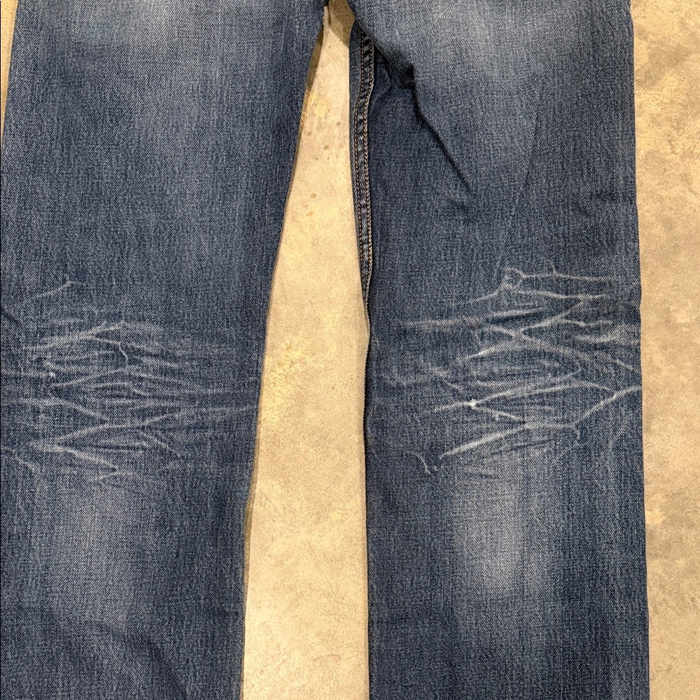 Classic Straight-Leg Denim Jeans - Picture 9 of 12